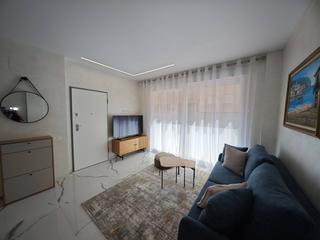 Appartement à Calle avenida de la purisima. Apartamento de 2 dormitorios 2 baños en torrevieja  playa del cu
