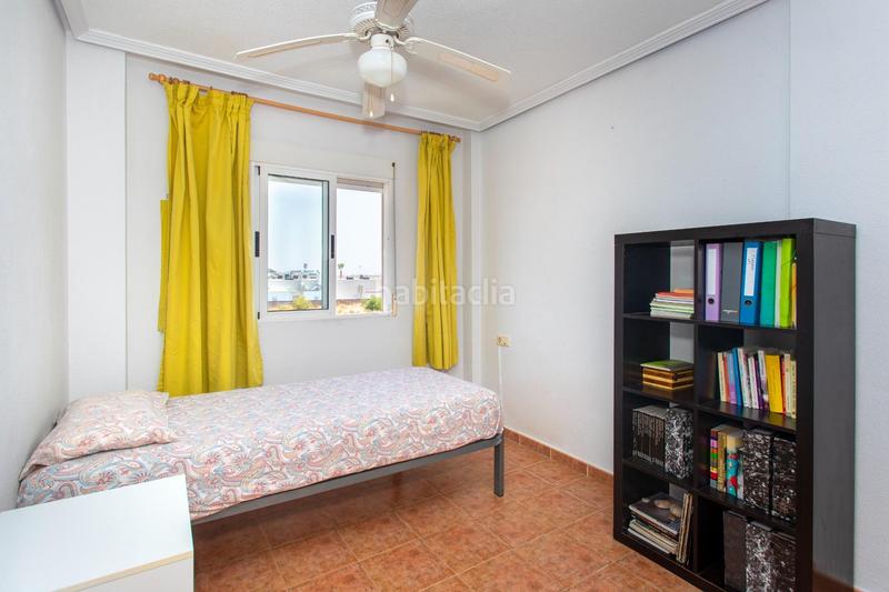 Foto ee7b2472-fe2c-430b-af32-91bc3f180191. Maison dans calle 32 dans Zeniamar - Horizonte - La Campana Orihuela