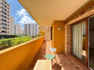Appartement à Calle ciclon. Apartamento en recoleta con vistas al mar! precioso bajo de 3 do