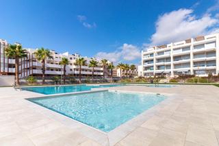 Ático en Calle estragón. Apartamento de 2 dormitorios 2 baños en los dolses  orihuela cos
