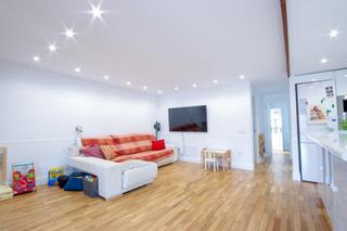 Haus in Calle de las acacias 577. Bungalow de 3 dormitorios y 1 baño en torrevieja zona carrefour