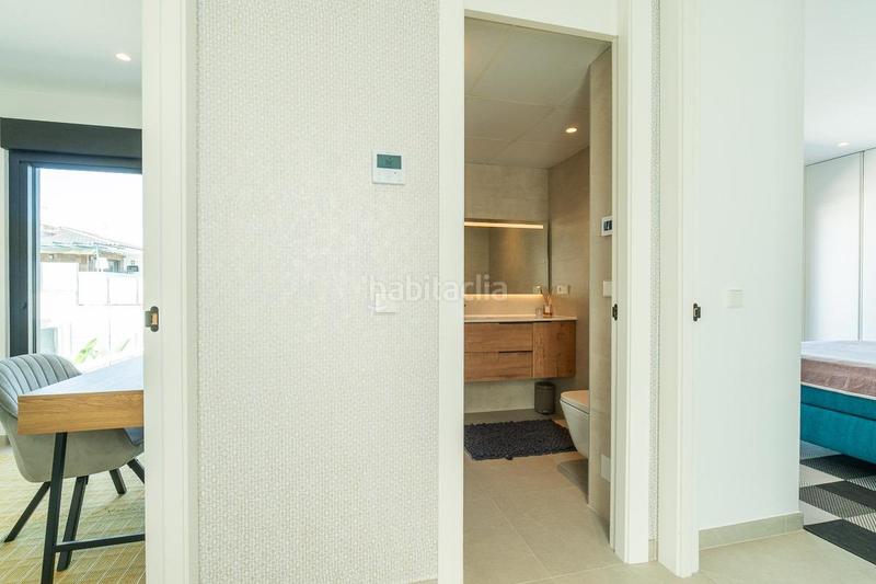 Foto 9109b142-bd55-425e-a610-e96277db4a28. Xalet amb calefacció aparcament piscina a Los Balcones-Los Altos Torrevieja