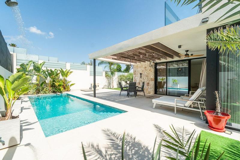 Foto fa13135e-94f1-4bf1-a21a-c75951bff0c3. Xalet amb calefacció aparcament piscina a Los Balcones-Los Altos Torrevieja