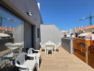 Attico  Calle ramon gallud  211. Ático en torrevieja 2 dorm. 2 baños. solarium privado de 35 m2 c