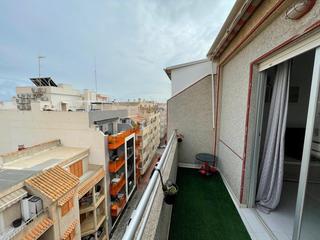 Àtic a Calle ls loma. Ático reformado de 2 dormitorios 1 baño con licencia turística c