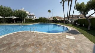 Apartamento en Calle Abeto
