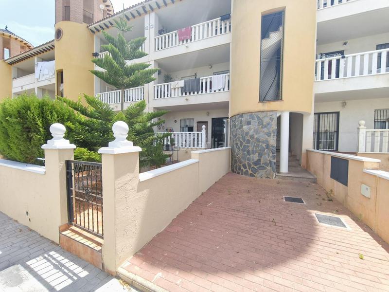 Foto 942db0e5-28fb-41dd-a4f8-f85d99bbb1f4. Apartamento en pau 25 1 apartamento de 2 dormitorios 1baño costa alicante tu oasis en lomas de cabo roig! en Orihuela