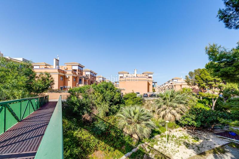 Foto 5574f0bc-31da-48ce-a662-61b7776a7b3f. Ático en polígono j-1 p flamenca norte 95 ático con gran terraza y solarium de 2 dormitorios en Playa Flamenca costa en Orihuela