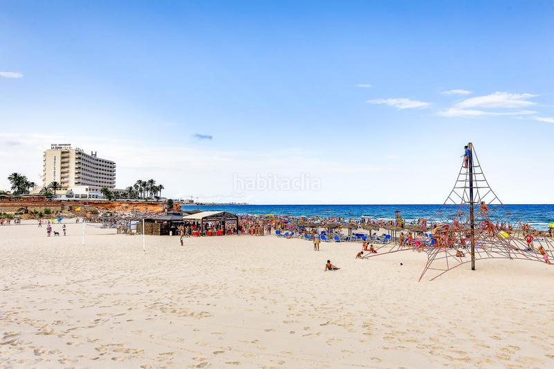 Foto 8cb4009a-2608-47de-97a7-a6712ccbd0d0. Ático en polígono j-1 p flamenca norte 95 ático con gran terraza y solarium de 2 dormitorios en Playa Flamenca costa en Orihuela