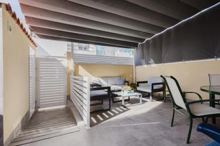Maison à Playa de los Náufragos. Bungalow de 3 dormitorios y 1 baño en torrevieja