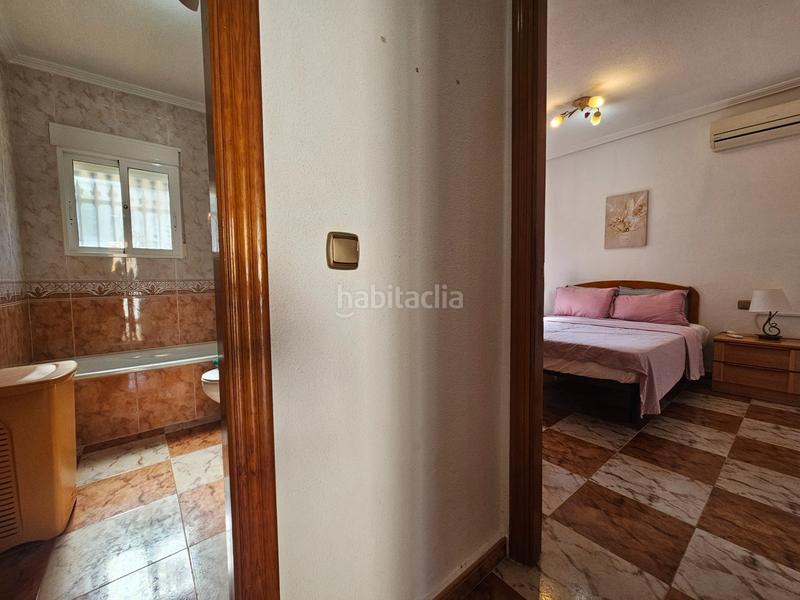 Foto 2ed038ac-2428-449d-b19e-dd408ab1217a. Chalet in calle comino in Villamartín-Las Filipinas Orihuela