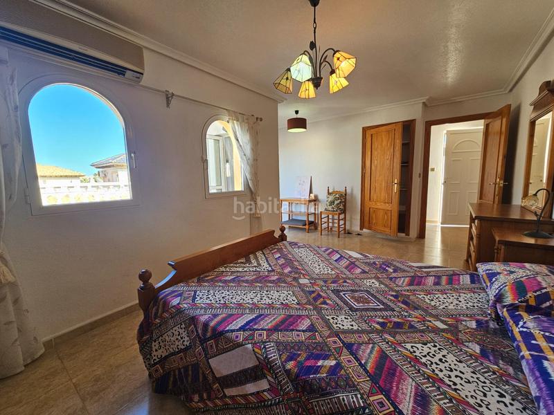 Foto d3658b50-c79e-4894-af74-51fd3161d1e8. Chalet in calle comino in Villamartín-Las Filipinas Orihuela