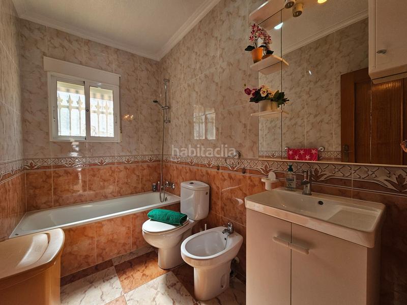 Foto ee4a2c62-3334-45ee-8589-67936e9bcd6f. Chalet in calle comino in Villamartín-Las Filipinas Orihuela