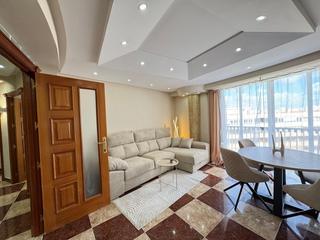 Appartement à Avenida doctor gregorio marañon. Espectacular apartamento en torrevieja con vistas al mar en el e