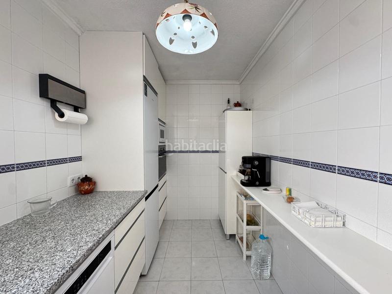 Foto 06d339dd-bcb9-47f9-8616-c60a4a50a030. Attique dans avenida de las habaneras dans Avenida Habaneras - Curva de Palangre Torrevieja