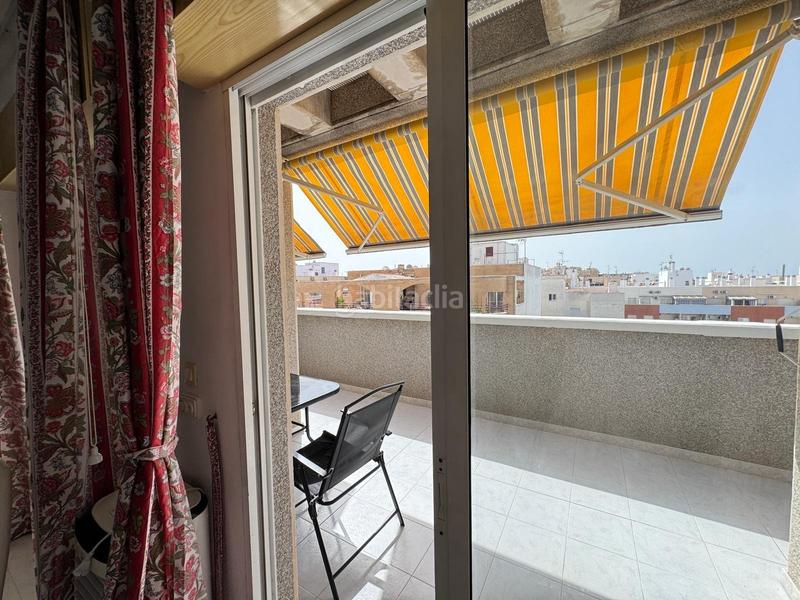 Foto 1feb6440-1eeb-4ea9-9645-db1a46b31aed. Attique dans avenida de las habaneras dans Avenida Habaneras - Curva de Palangre Torrevieja