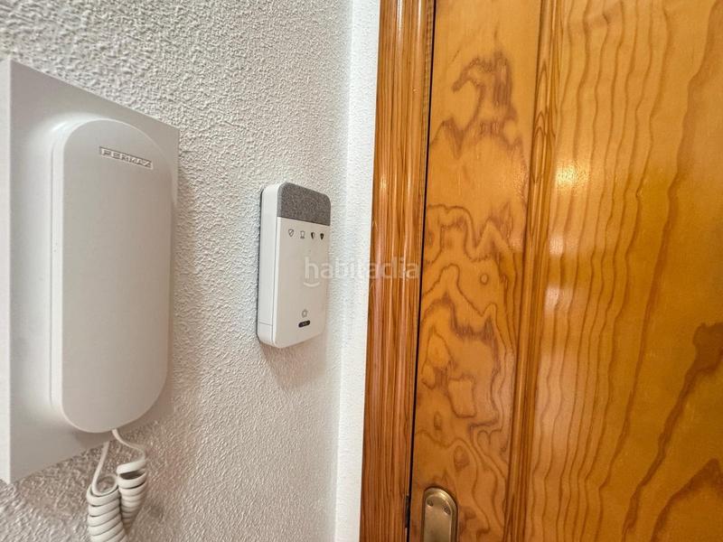 Foto 766862c3-0eb3-446e-9d4d-9a8084bd5025. Attique dans avenida de las habaneras dans Avenida Habaneras - Curva de Palangre Torrevieja