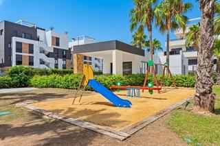 Apartament a Calle ontario 2. Apartamento de 2 dormitorios, 2 baños en orihuela costa los alto