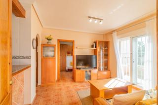 Casa a Calle torre de pisa. Apartamento ático con 2 dormitorios, garaje y solarium mirando a