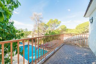Haus in Avenida avenida del pino. Chalet independiente en pilar de la horadada  alicante