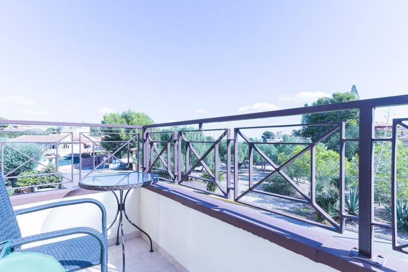 Foto 87f76f54-6bd1-41f5-964a-b5df1c5265af. Chalet in tomas martinez domenech 2 in Los Balcones-Los Altos Torrevieja