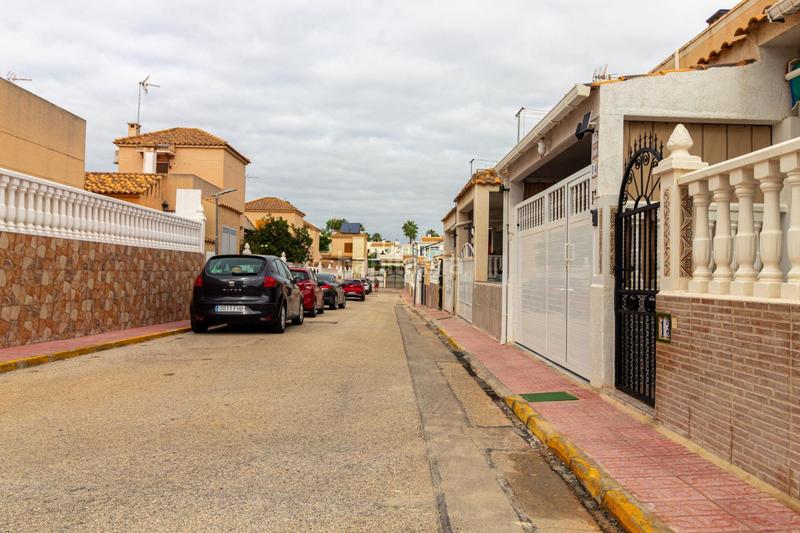 Foto 903d79e8-e372-48fe-a9c2-b2dfc50f0f94. Maison dans calle urbión dans Los Balcones-Los Altos Torrevieja