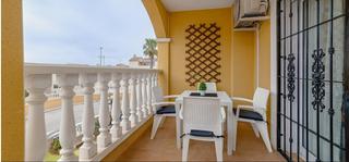 Lloguer Apartament a Calle surinan 4. Se alquila por largo tiempo apartamento de 2 dorm 1 baño por lar