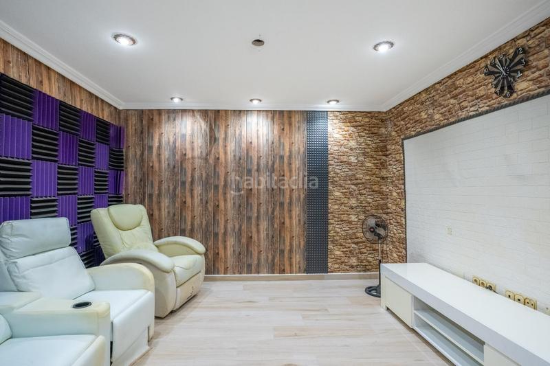 Foto 02d535ff-31bd-4615-8979-99dc3123eaca. Chalet con riscaldamento parcheggio piscina in Zona Carrefour - Urbanizaciones Torrevieja