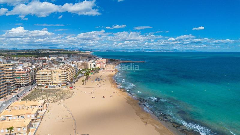 Foto 408f7573-5573-41b5-bb57-81437e5a09a7. Maison dans calle ariadna dans Aguas Nuevas Torrevieja