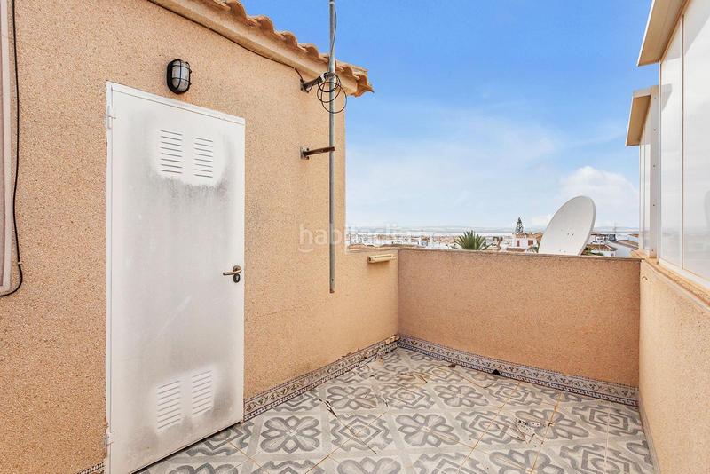 Foto 749e3984-ddea-4d4b-bb17-095cf21505c4. Maison dans calle ariadna dans Aguas Nuevas Torrevieja