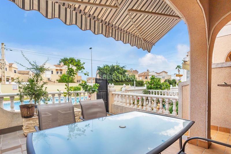 Foto a0768be9-61d8-4ae2-8b37-f9171e9a4cd8. Maison dans calle ariadna dans Aguas Nuevas Torrevieja