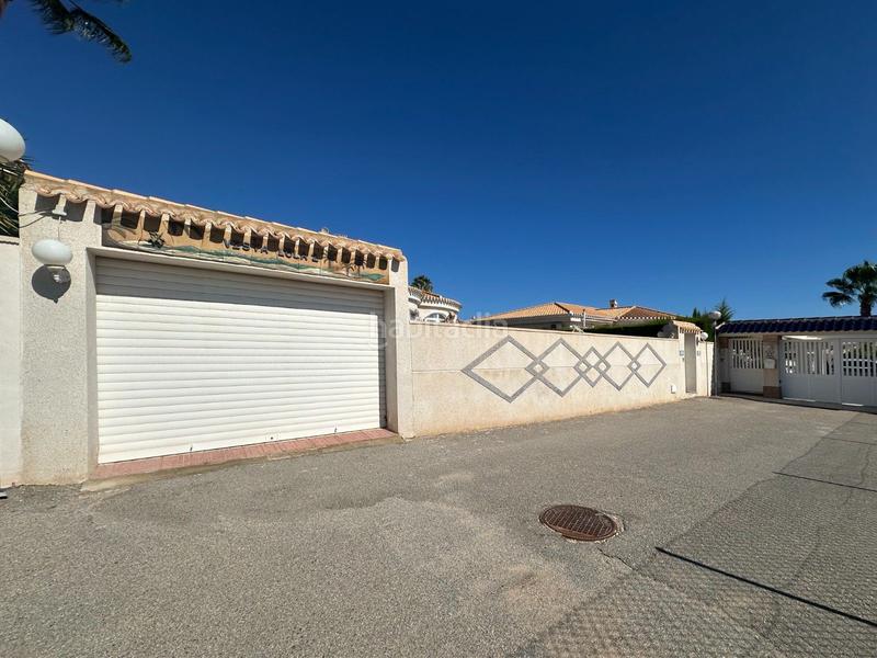 Foto 5cedc004-eb0e-4dc8-aca4-d8480d881afd. Chalet in calle diego vázquez in Playa Flamenca Orihuela