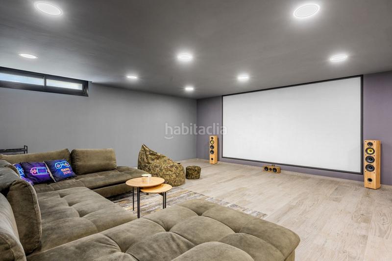 Foto 9ce1f639-d9e6-46e1-8aa2-7bf621c1485d. Xalet a calle seneca a Centro Alcázares (Los)