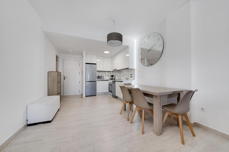 Foto 2cb7b343-d4fc-476b-b3c7-cd19fc8472a4. Piccolo appartamento in calle puerto romano 2 in Gaspar Perelló Torrevieja