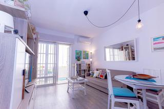 Appartement à Avenida inglaterra 31. Se vende apartamento de 1 dormitorio en la mata a 80 metros de l