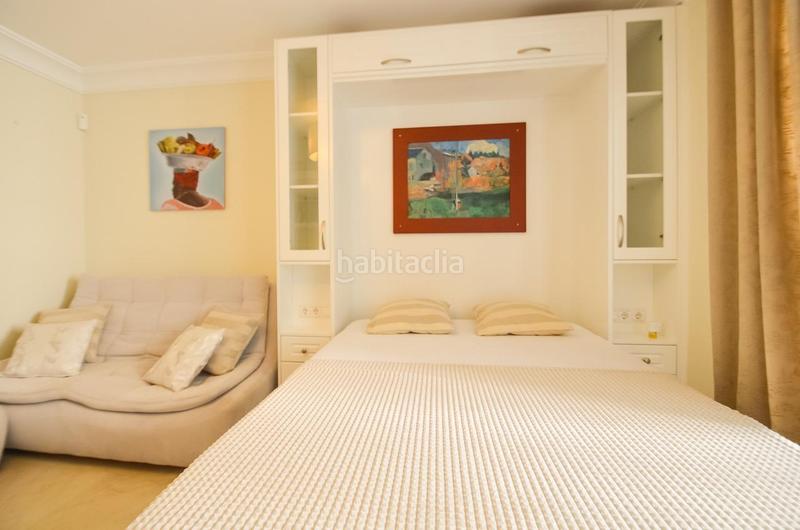 Foto 5211030c-8451-4149-bb79-dd9225689c2e. Studio in avenida doctor mariano ruiz canov 6 in Zona Playa de los Locos Torrevieja