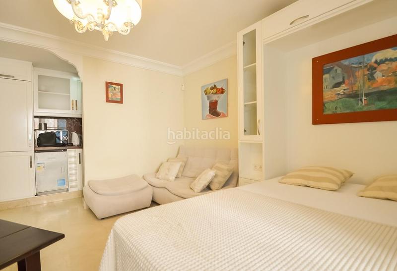 Foto d2c460a0-82d2-421a-a768-421d840653e8. Studio in avenida doctor mariano ruiz canov 6 in Zona Playa de los Locos Torrevieja