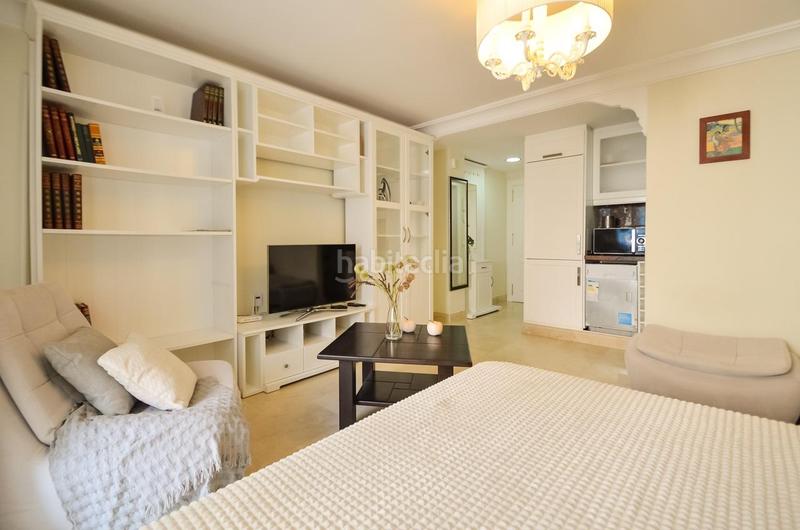 Foto fd8738e4-c424-447a-9d2f-77d1e444c727. Studio in avenida doctor mariano ruiz canov 6 in Zona Playa de los Locos Torrevieja