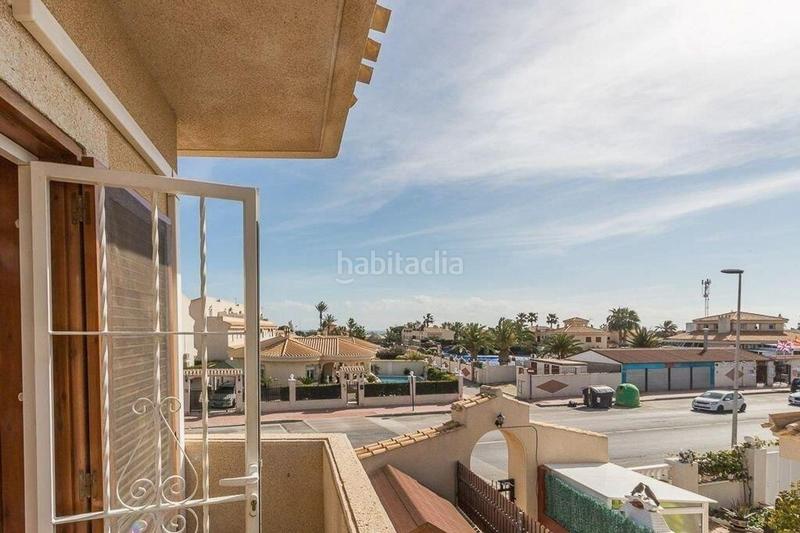 Foto a3ce2c39-3fd4-4b31-87b5-4117675e5afd. Maison jumelée dans calle jose maria sicilia 1 dans Orihuela