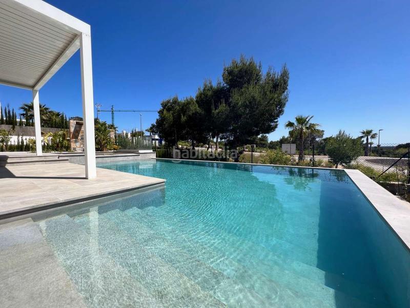 Foto a3383705-7529-437a-b752-fe033da62f62. Chalet villa de 3 dormitorios 3 baños en colinas golf costa en Orihuela