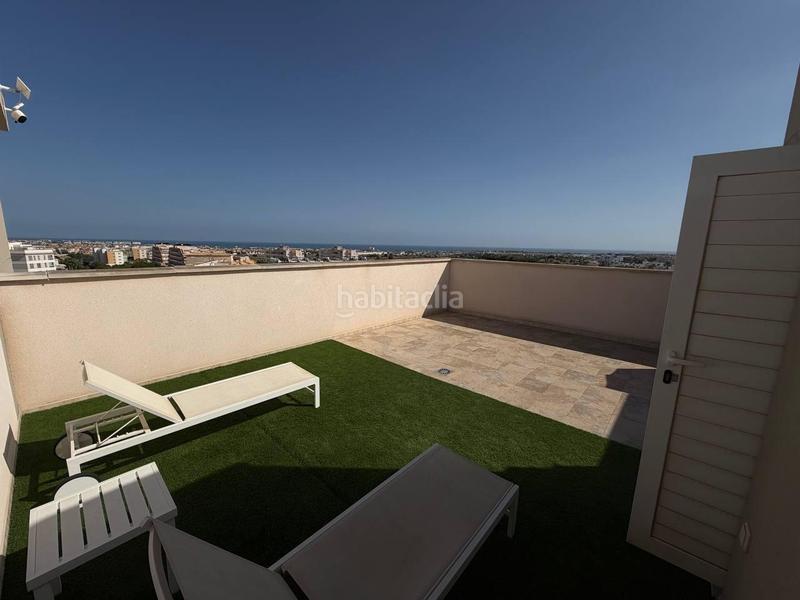 Foto 3a5d7f50-8e93-4106-be99-872f3bd24683. Dachwohnung in calle níspero in Lomas de Cabo Roig - Los Dolses Orihuela