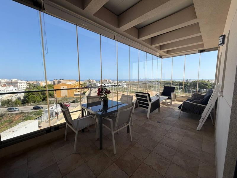 Foto 9bbace0a-e623-458d-ac50-09397c04db13. Dachwohnung in calle níspero in Lomas de Cabo Roig - Los Dolses Orihuela