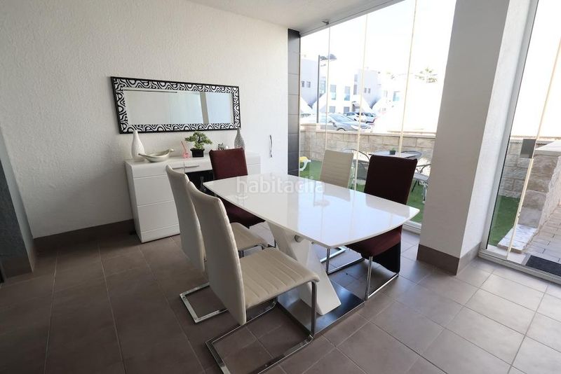 Foto 76226e92-5f7d-483c-8718-a4bc0ee9e8ac. Apartament amb aparcament piscina a La Zenia Orihuela