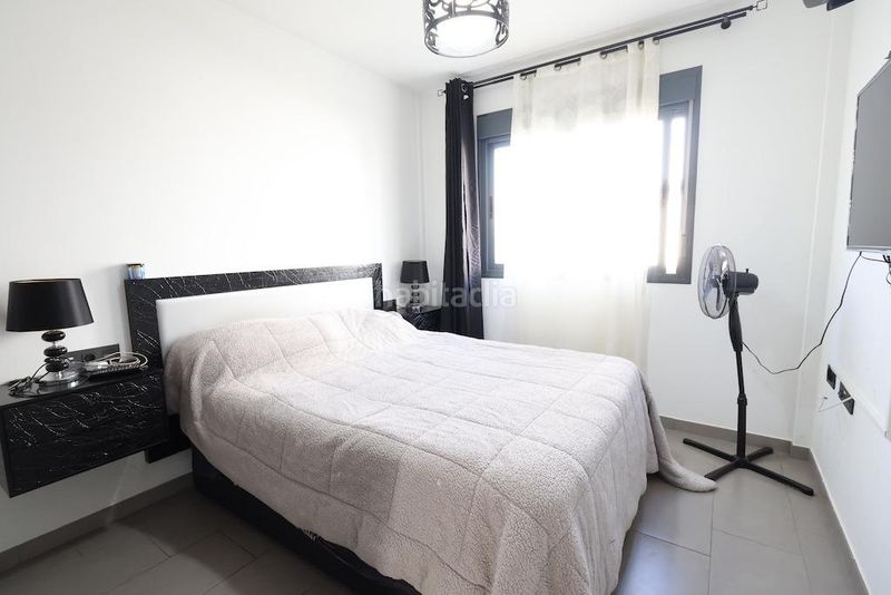 Foto c3b2377c-a312-458a-bcf2-87d88873e39b. Apartament amb aparcament piscina a La Zenia Orihuela