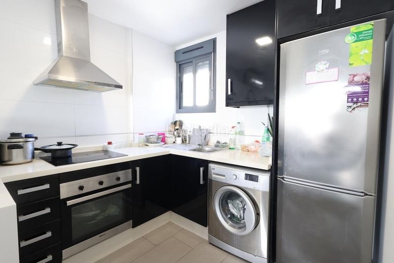 Foto dfe733de-6f39-4a00-8833-9e377ade7d20. Apartament amb aparcament piscina a La Zenia Orihuela