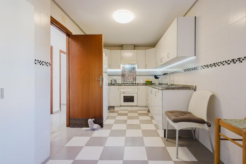 Foto 68553e30-0b35-4a3f-aa36-2cb54d30f099. Apartamento  dee 4 dormitorios 2 baños alicante en San Miguel de Salinas