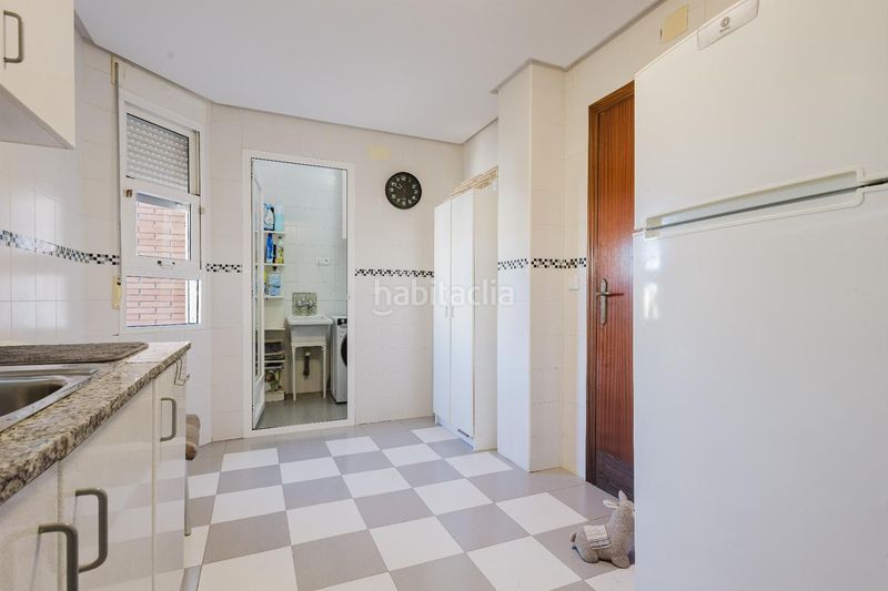 Foto 7c1b1830-c15e-4b6c-a146-a3ef49f5eae6. Apartamento  dee 4 dormitorios 2 baños alicante en San Miguel de Salinas