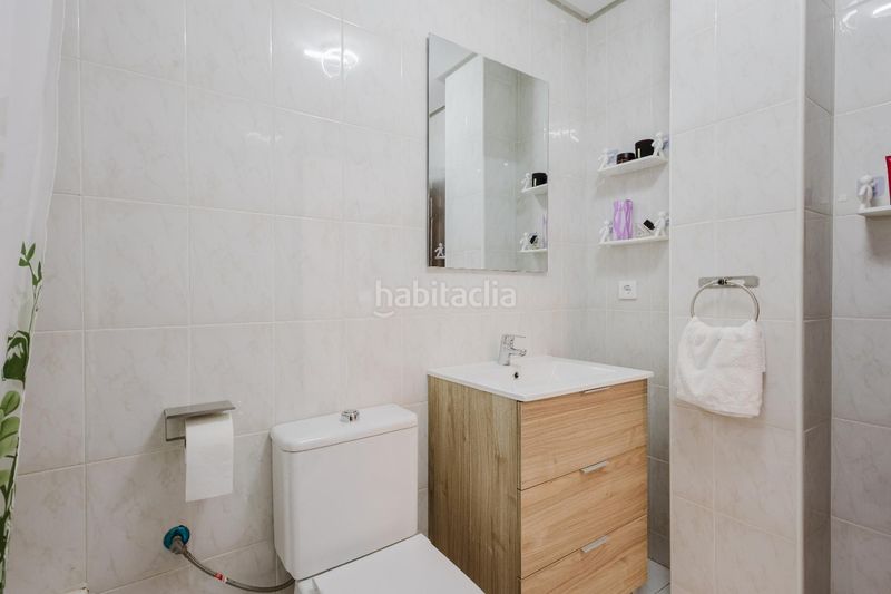 Foto 7fa85908-3cae-4bb1-b2b1-768d119ea84d. Apartamento  dee 4 dormitorios 2 baños alicante en San Miguel de Salinas