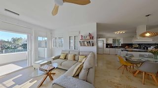 Chalet  Calle  gazorla. Villa de 4 dormitorios y 3 baños en las ramblas orihuela costa