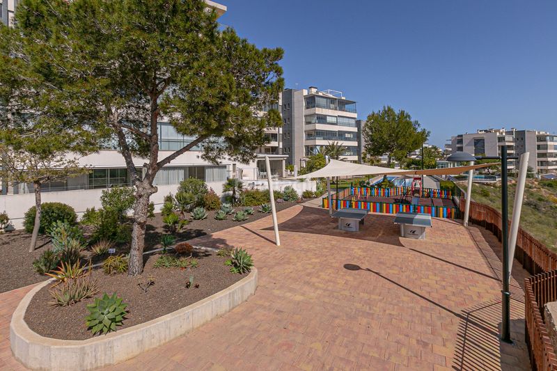 Foto 03fe1664-f9c9-4294-bde9-30301bd1d609. Apartament amb aparcament piscina a Lomas de Cabo Roig - Los Dolses Orihuela
